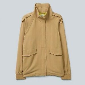 Aritzia Babaton Silk Crepe Jacket